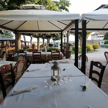 Agriturismo La Sosta * Pescia Romana