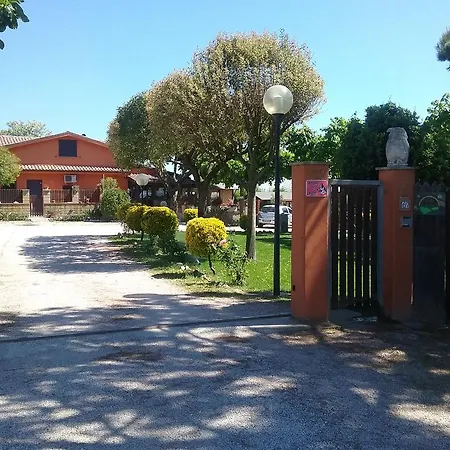 Agriturismo La Sosta *
