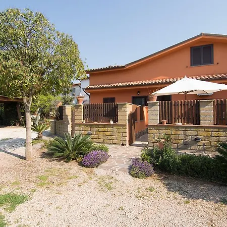 Agriturismo La Sosta * Pescia Romana