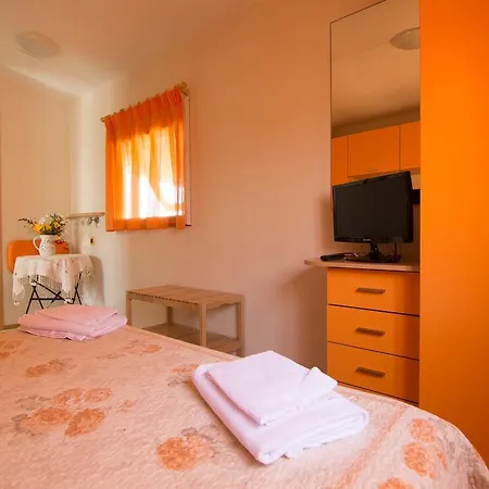 Agriturismo La Sosta * Pescia Romana